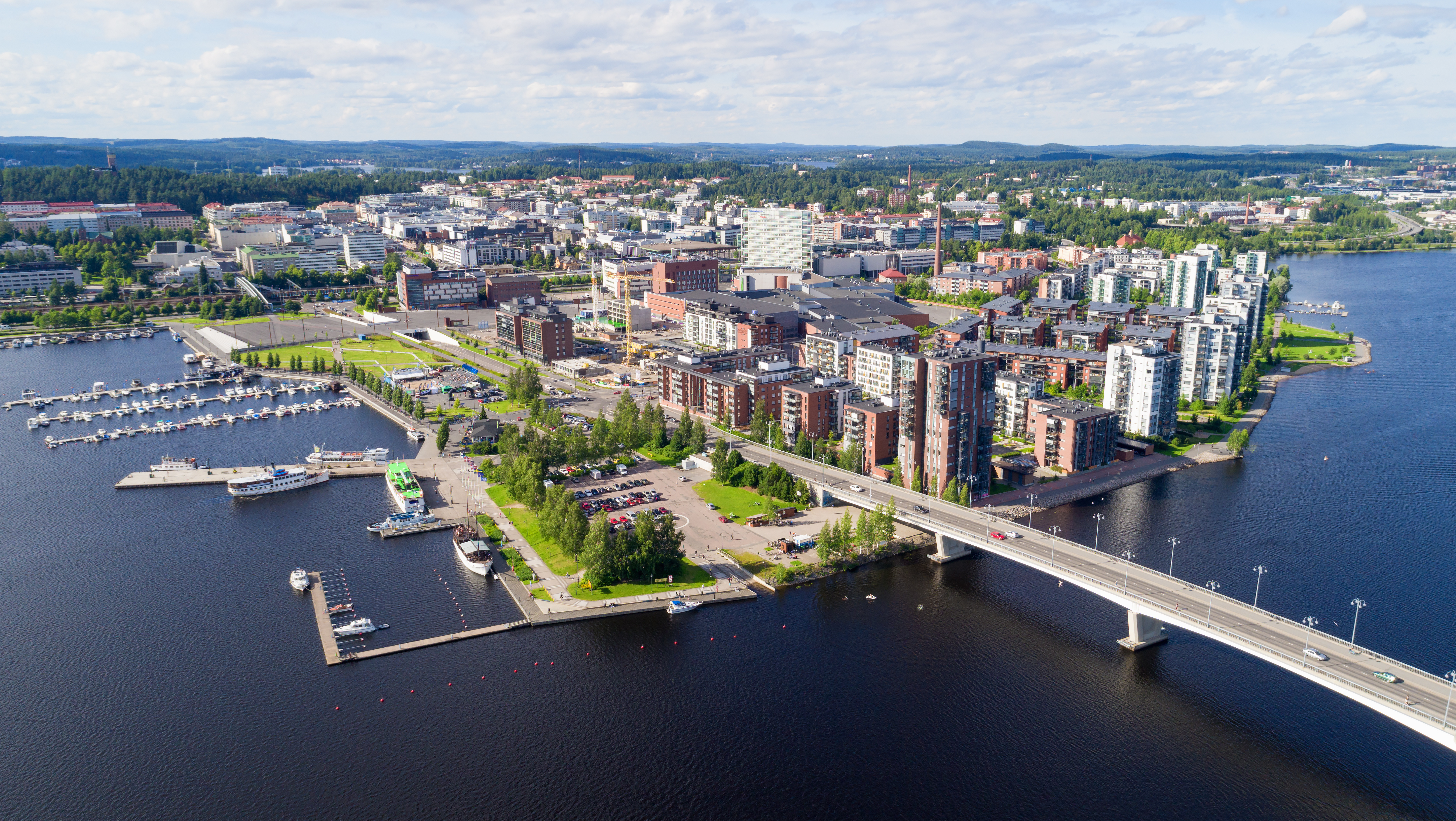 Ilmastovuosikertomus 2026: Suomen nettopäästöt vähenivät vuodessa kuusi prosenttia, mutta hiilineutraaliuteen on vielä matkaa